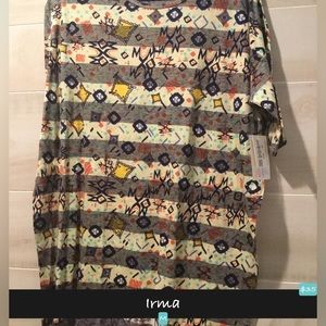 NWT LuLaRoe Irma Tunic M